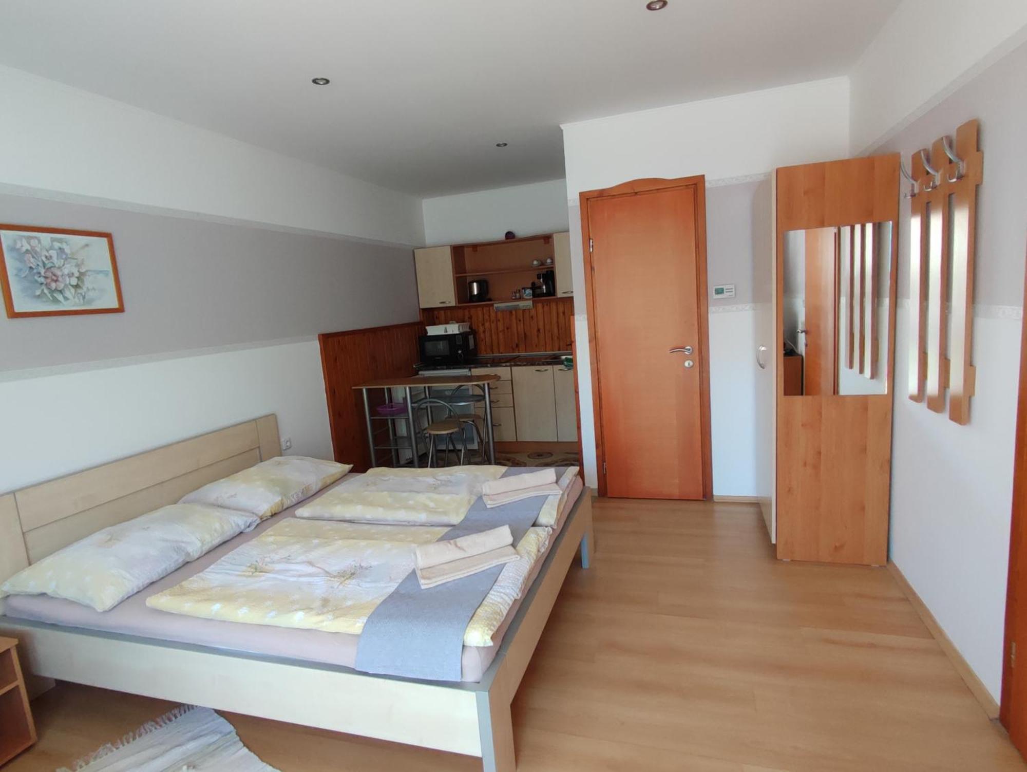 Aranyhal apartman Sarvar Bagian luar foto