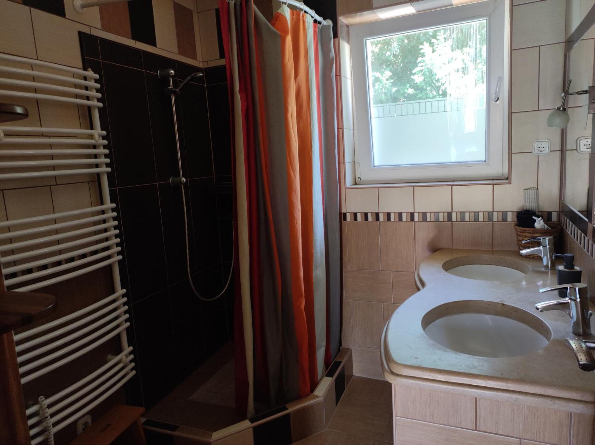Aranyhal apartman Sarvar Bagian luar foto