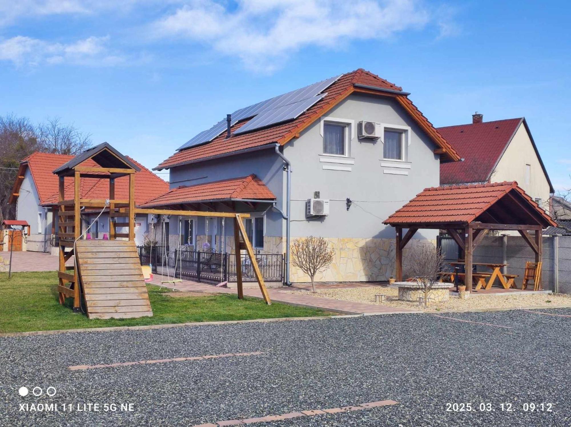Aranyhal apartman Sarvar Bagian luar foto