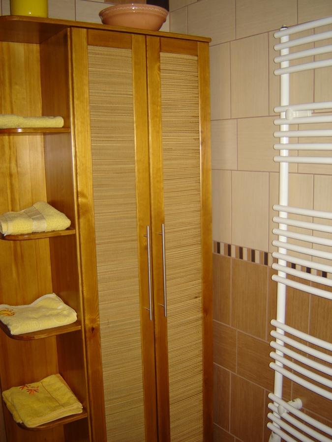 Aranyhal apartman Sarvar Bagian luar foto